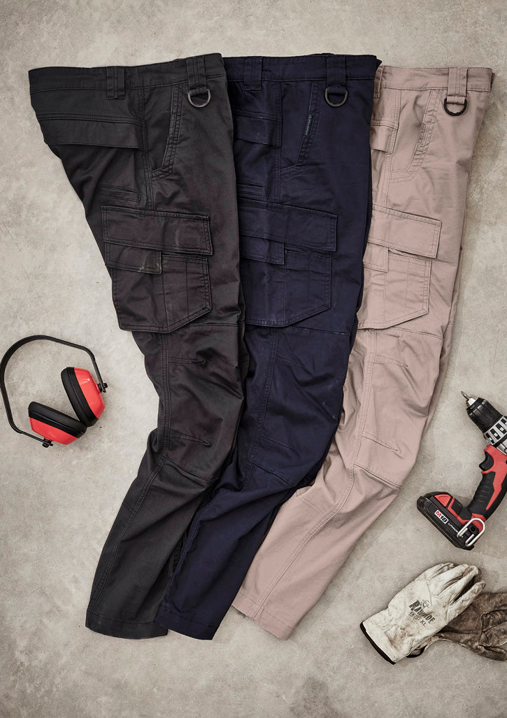 Mens Streetworx Curved Cargo Pant in Charcoal