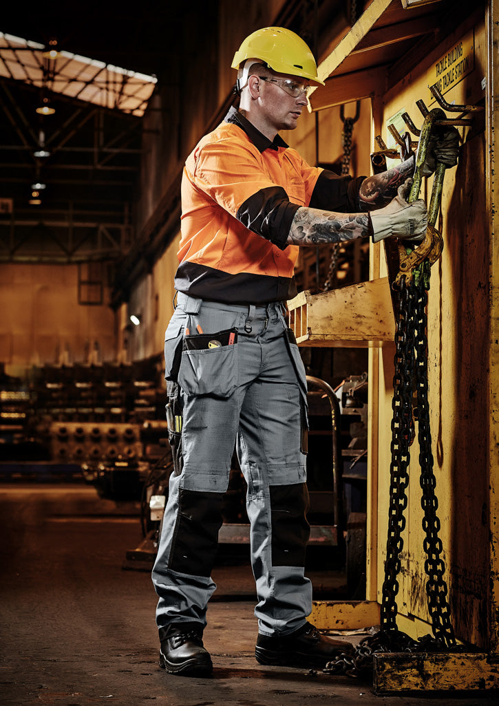 Mens Ultralite Multi-Pocket Pant in Charcoal/Black