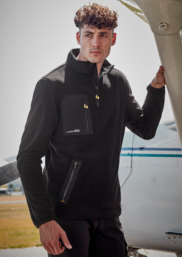 Unisex Streetworx Lightweight 1/4 Zip Polar Fleece in Black