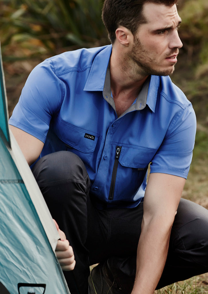 Mens Outdoor Short Sleeve Shirt in Blue